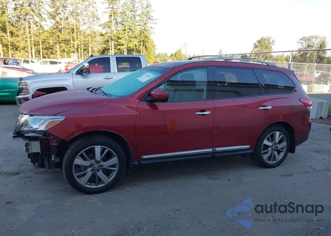 2014 Nissan Pathfinder Platinum z USA, uszkodzony, nr VIN 5N1AR2MM4EC609421